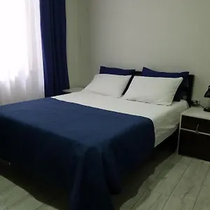  Апартаменты Nino's In The Center Of